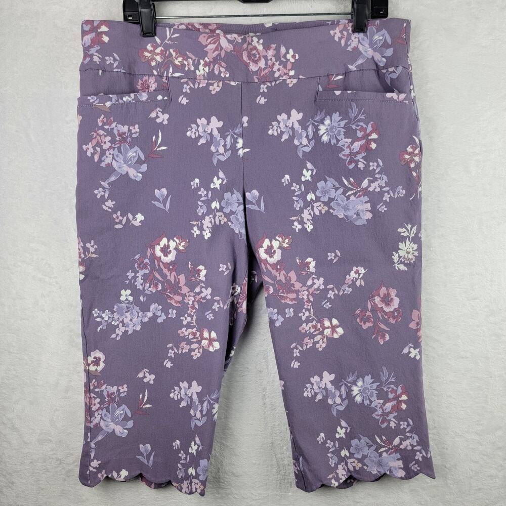 Pull On Slimming Capri Size 16P Purple Floral Stretch Pants Christopher & Banks